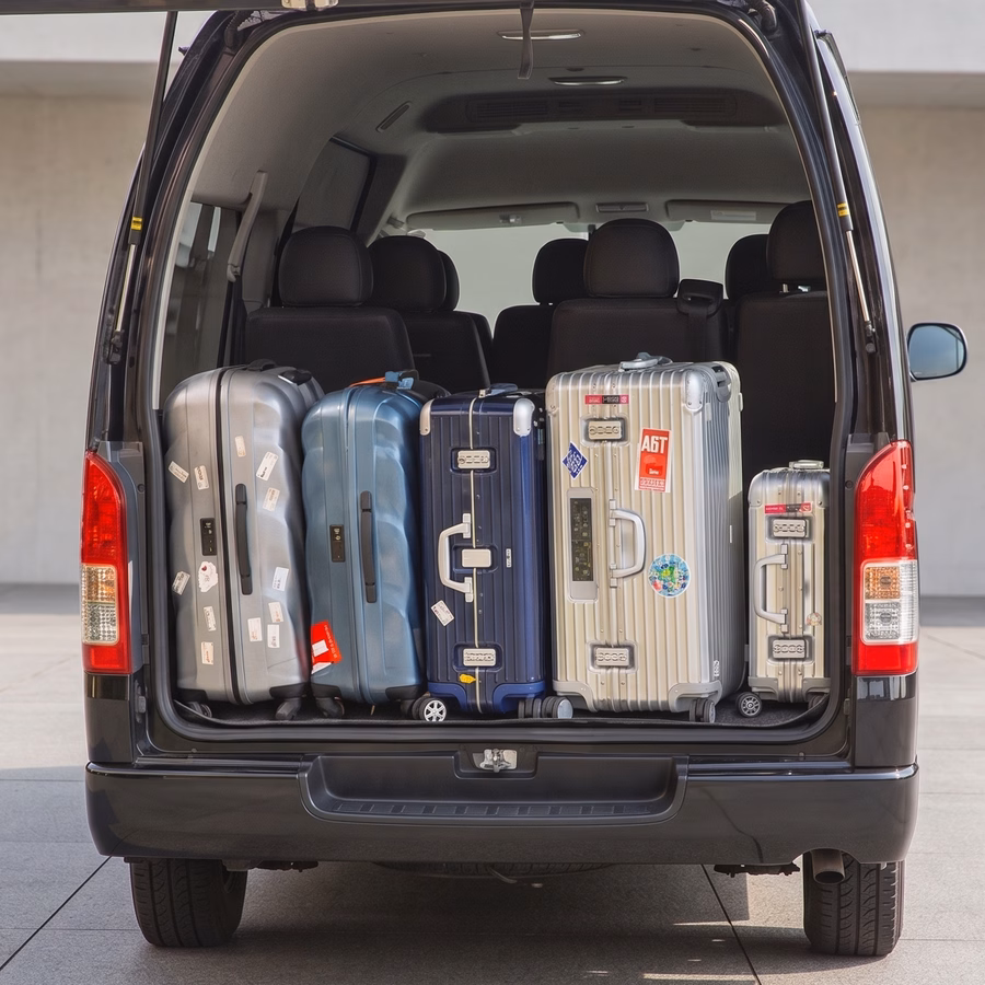 Toyota Hiace — 3