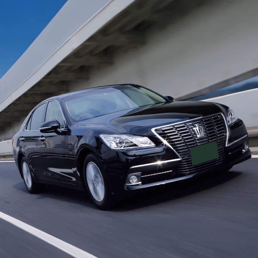 Toyota Crown — 3