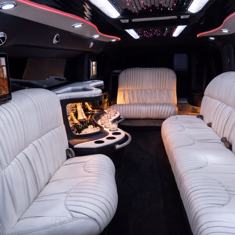 Hummer Limousine — 3